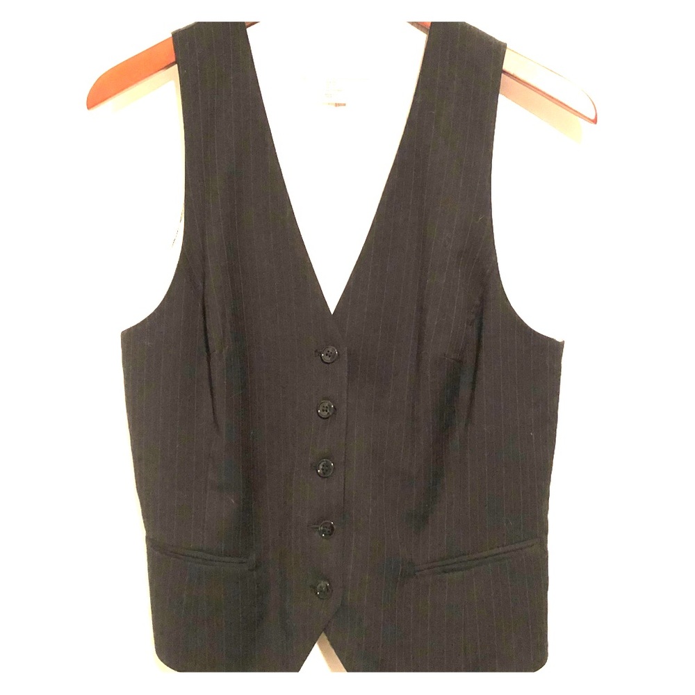 Pinstripe vest charcoal w buttons